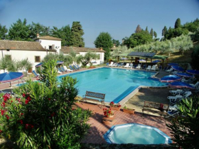 Villa Farmhouse with swimming pool in Chianti Grassina